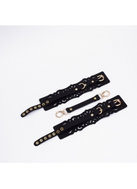 Черный кожаные оковы с узорами и золотистой фурнитурой - Crazy Handmade - купить с доставкой в Великом Новгороде Черный кожаные оковы с узорами и золотистой фурнитурой - Crazy Handmade - купить с доставкой в Великом Новгороде