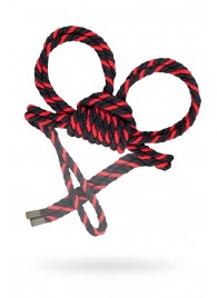 Черно-красные наручники-оковы ’’Узел-омега’’ из хлопковой веревки - Pecado - купить с доставкой в Великом Новгороде