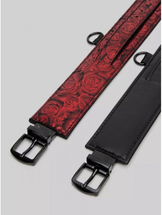 Красно-черные оковы Reversible Faux Leather Ankle Cuffs - Fifty Shades of Grey - купить с доставкой в Великом Новгороде