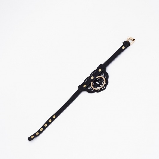 Черный чокер с клепками и золотистой фурнитурой - Crazy Handmade - купить с доставкой в Великом Новгороде Черный чокер с клепками и золотистой фурнитурой - Crazy Handmade - купить с доставкой в Великом Новгороде